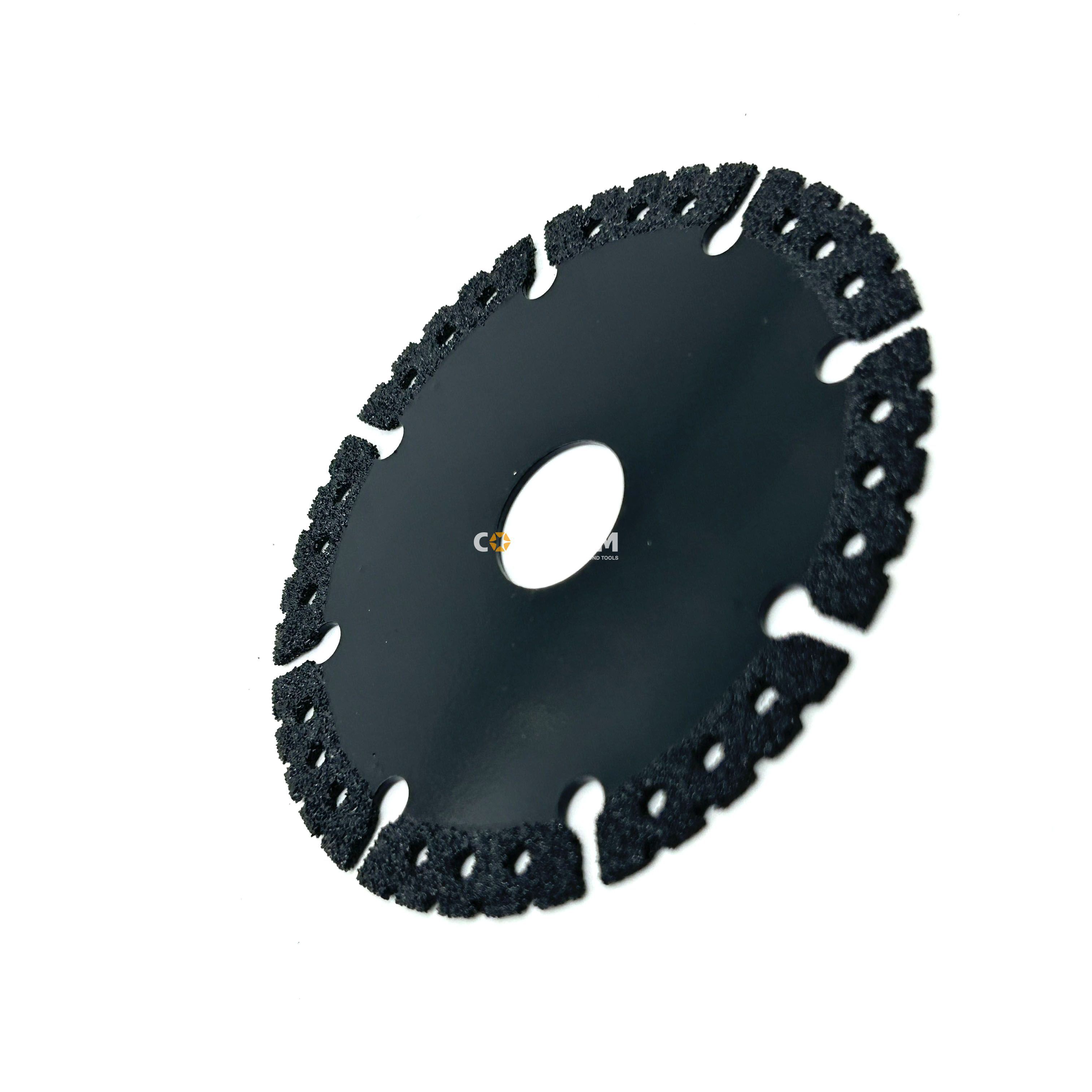 Diamond Saw blade with ultra-high vacuum brazed segment